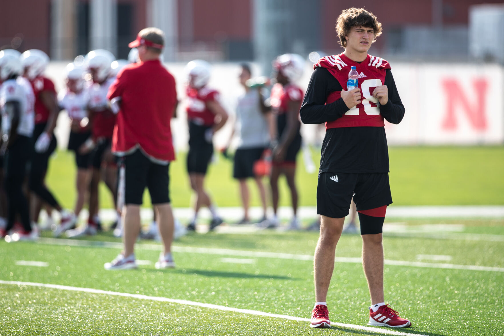 080222-owh-spo-huskerpractice-LS01.jpg
